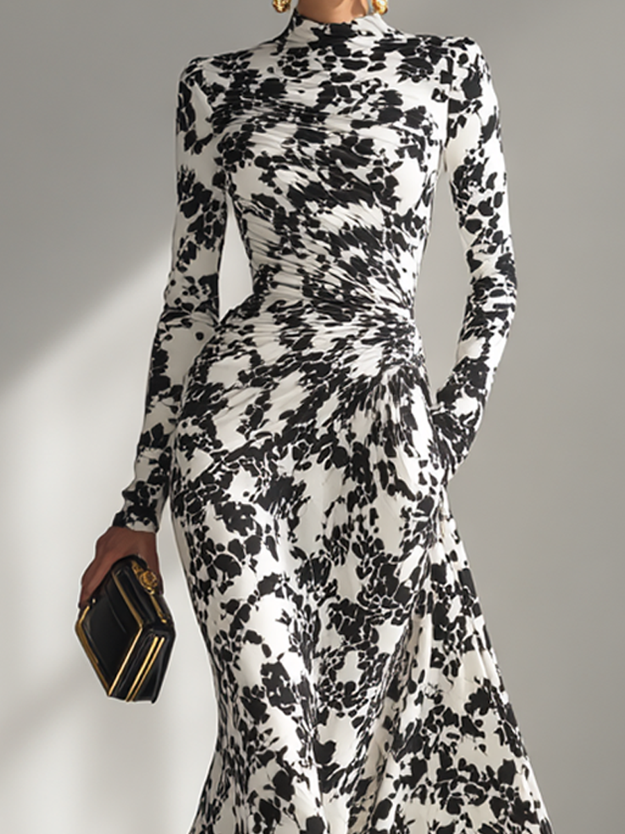 Robe maxi pour femmes avec col haut à fleurs, noir et blanc MDA1295K1AP